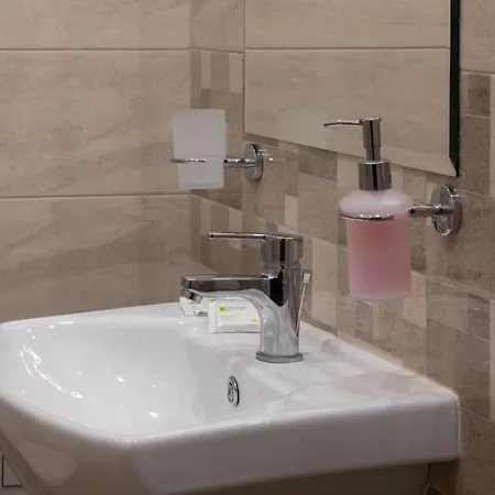 червената къща