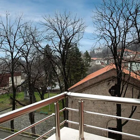 червената къща 招待所