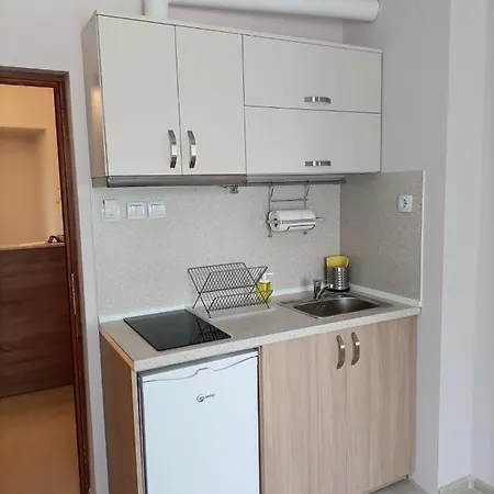 招待所 червената къща 3*