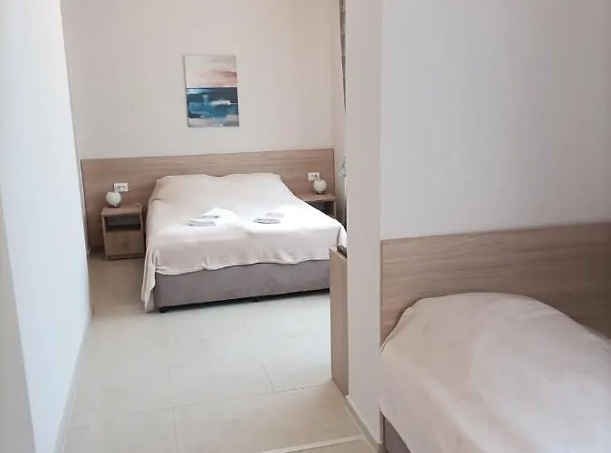 червената къща بيت ضيافة